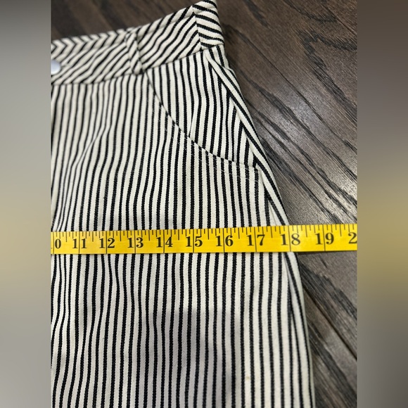 FIKA the Brand Skirt - Picture 6 of 12